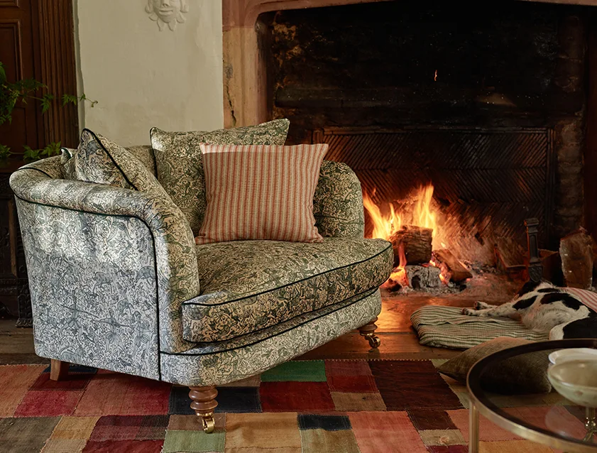 Helmsley Snuggler in V&A Threads of India Opulent Velvets Forest Creatures Hunter piping in Swiss Velvet Olive and scatter in Stockport Stripe Flame_tablet